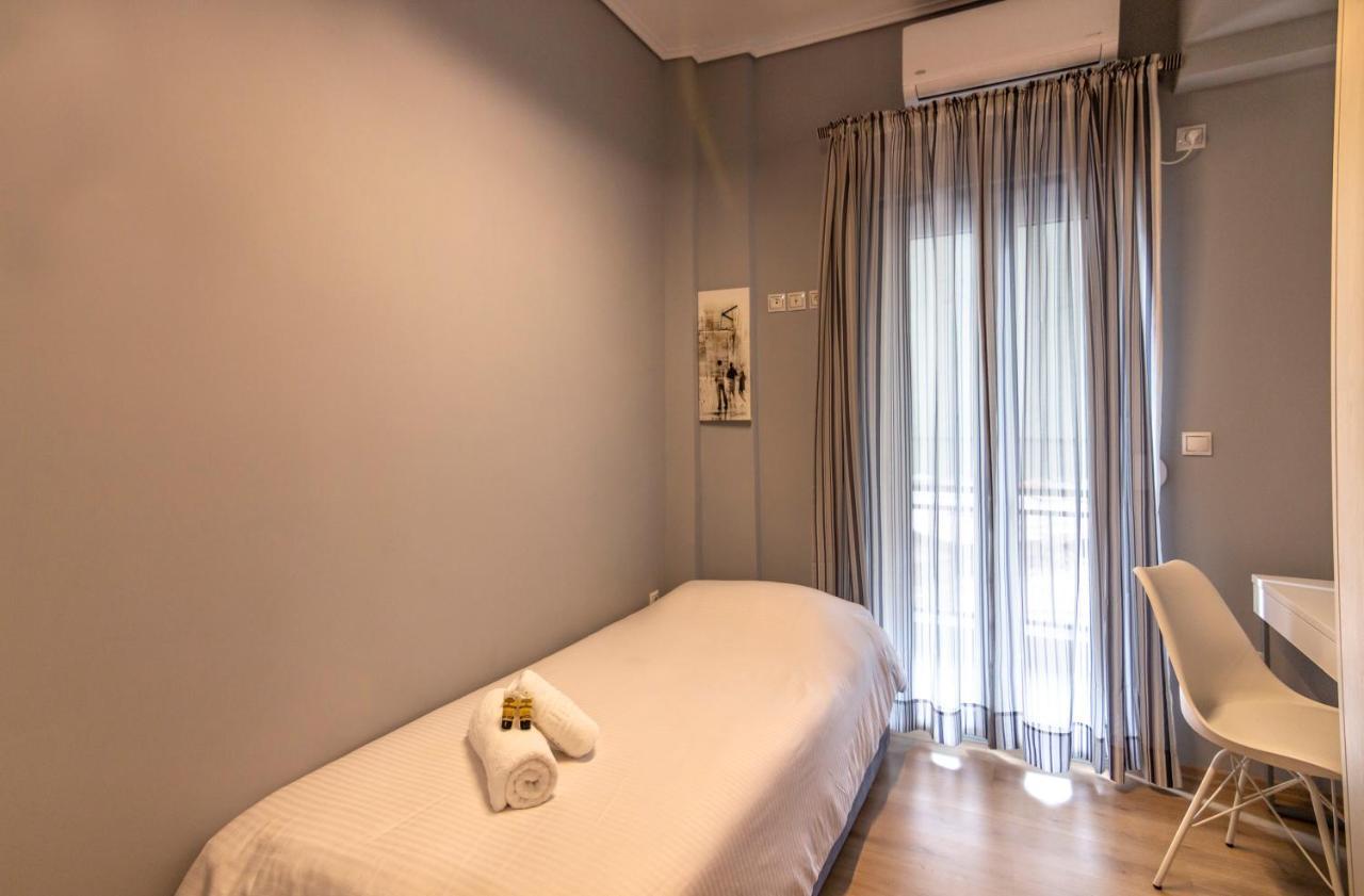 Luxury Suite 10' From The Center Atene Esterno foto
